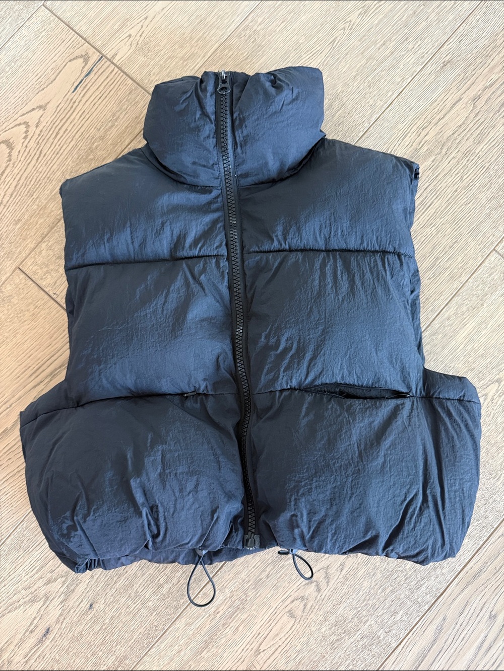Black Puffer Vest - Sleeveless Down-Style Zip Front XL